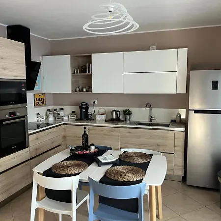 Sui Tetti Apartment *